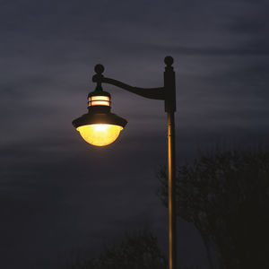 poste de iluminação pública 1