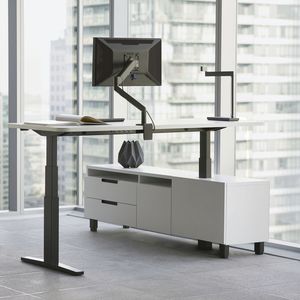 secretária metálica / contemporânea / da linha comercial / com compartimento de arrumação