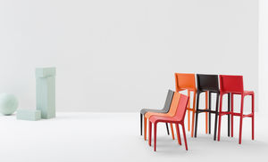 cadeira alta contemporânea 1