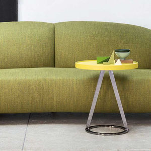 mesa lateral contemporânea