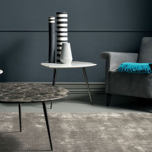 mesa lateral contemporânea