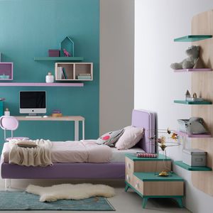 quarto infantil violeta / em madeira lacada / de menina