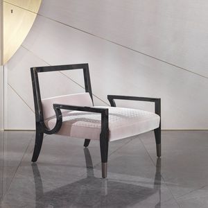 poltrona clássica / em veludo / em seda / em madeira