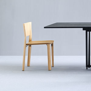 cadeira de sala de jantar contemporânea