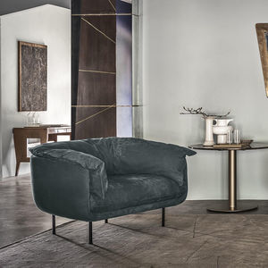 poltrona contemporânea