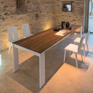 mesa contemporânea
