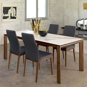mesa contemporânea