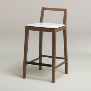 cadeira alta contemporânea