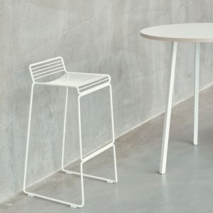 banqueta alta contemporânea