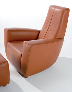poltrona contemporânea
