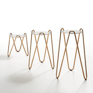 mesa lateral contemporânea