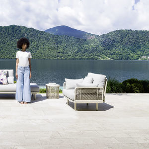 poltrona contemporânea