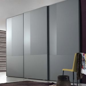 guarda-roupa contemporâneo / em vidro fosco / em alumínio / com portas de correr