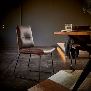 cadeira de sala de jantar contemporânea