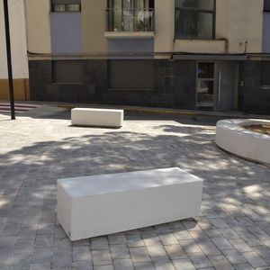 banco para espaço público contemporâneo 1