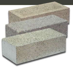 bloco de concreto maciço
