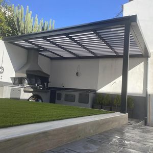 pérgola apoiada em parede
