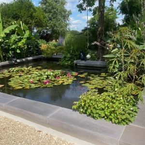 borda de piscina em concreto
