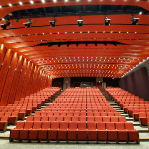 poltrona de auditório contemporânea 1