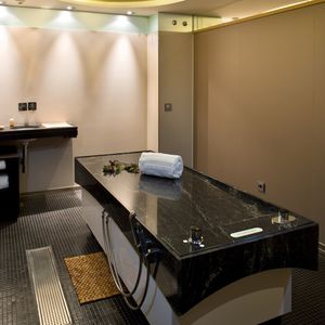 mesa de massagem elétrica