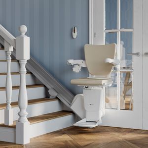 cadeira elevatória para escadas para ambiente interno