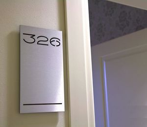 placa de identificação de parede 1