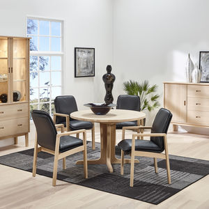 mesa de jantar de design escandinavo 1