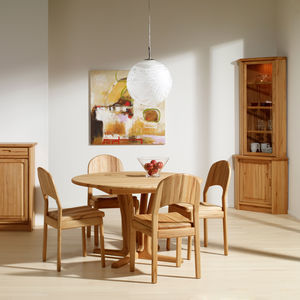 mesa de jantar de design escandinavo 1