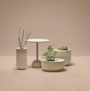 vaso de jardim em terracota