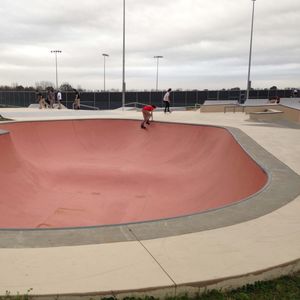 skatepark em concreto