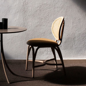 cadeira de sala de jantar contemporânea 1