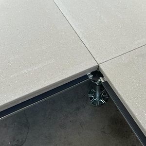 ladrilho de piso elevado de gesso 1