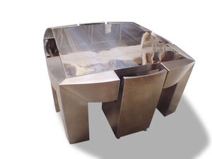 conjunto de mesa e cadeiras de design original