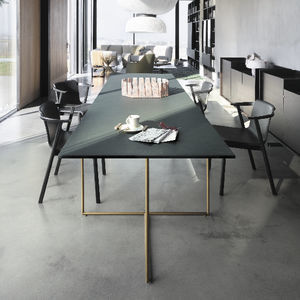 mesa contemporânea