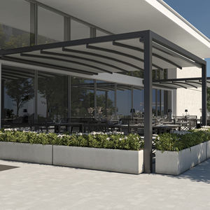 pérgola apoiada em parede