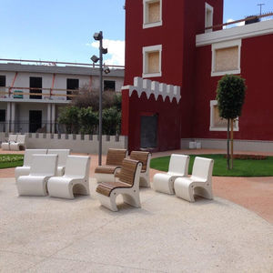 cadeira de jardim contemporânea 1