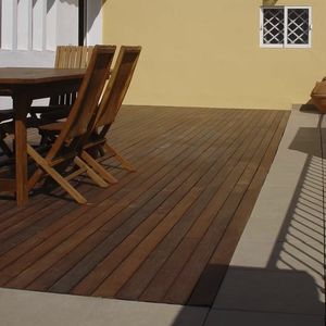 tábua de deck em madeira 1
