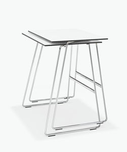mesa para treinamento contemporânea