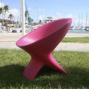 poltrona contemporânea