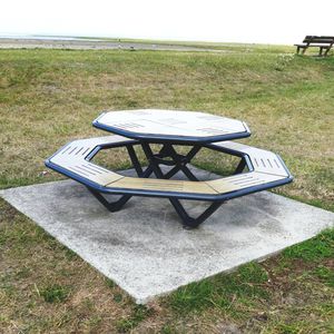mesa de piquenique contemporânea