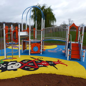 estrutura lúdica para parque infantil