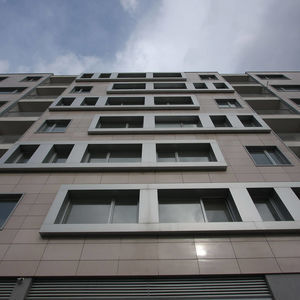 janela oscilobatente 1