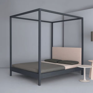 cama com dossel