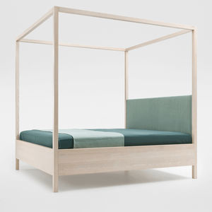 cama com dossel