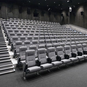 poltrona de cinema em couro 1