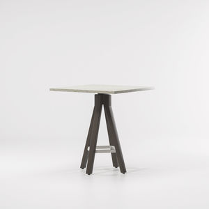 mesa alta contemporânea