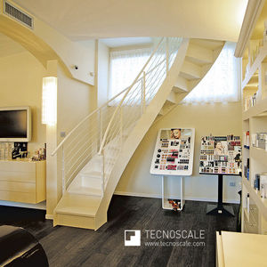 escada curva