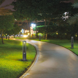 poste balizador de iluminação de jardim 1