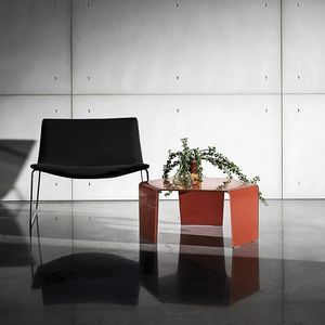 mesa lateral contemporânea