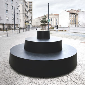 banco para espaço público contemporâneo